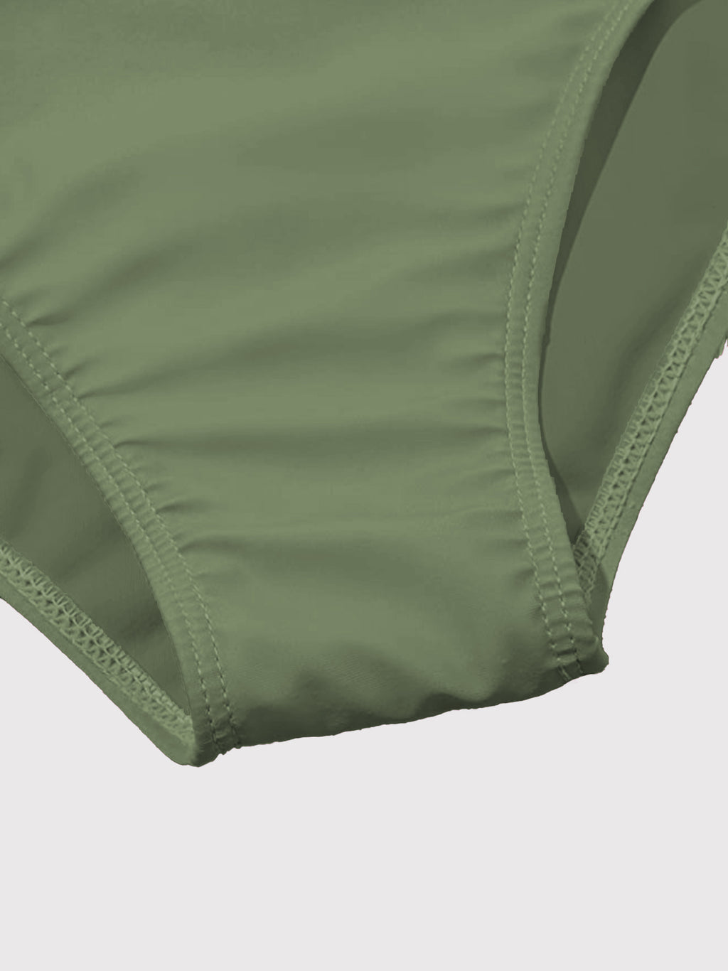 Three pieces swimwear set for teenagers with beach short