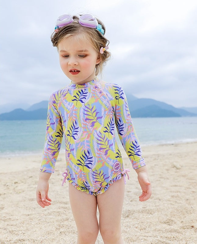 One piece girls Long-sleeved printed swimsuit