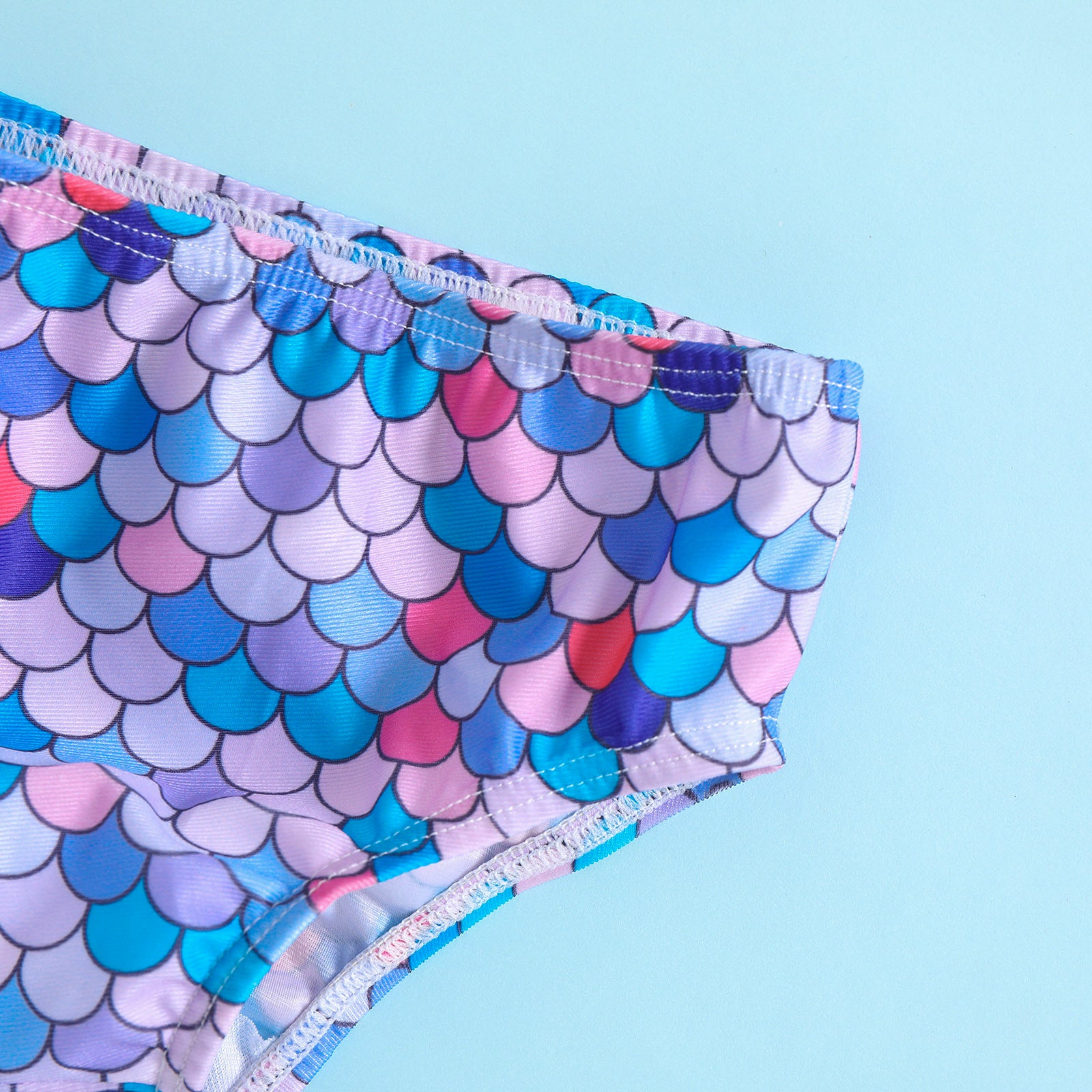 Two pieces lovely print children's swimwear